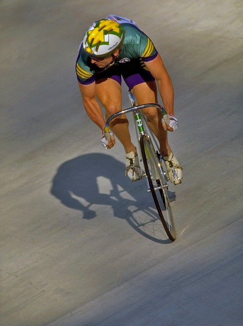 蒯纪闻精彩抽射破门 U20国足输球小组第二出线.